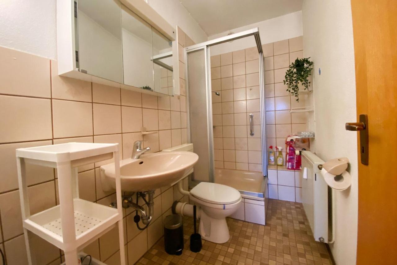 Cozy Apartment In Oberhausen 오버하우젠 외부 사진