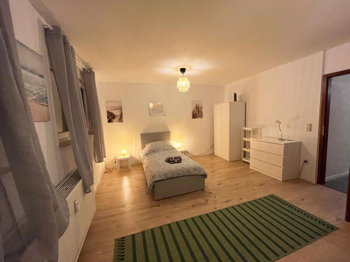 Cozy Apartment In Oberhausen 오버하우젠 외부 사진