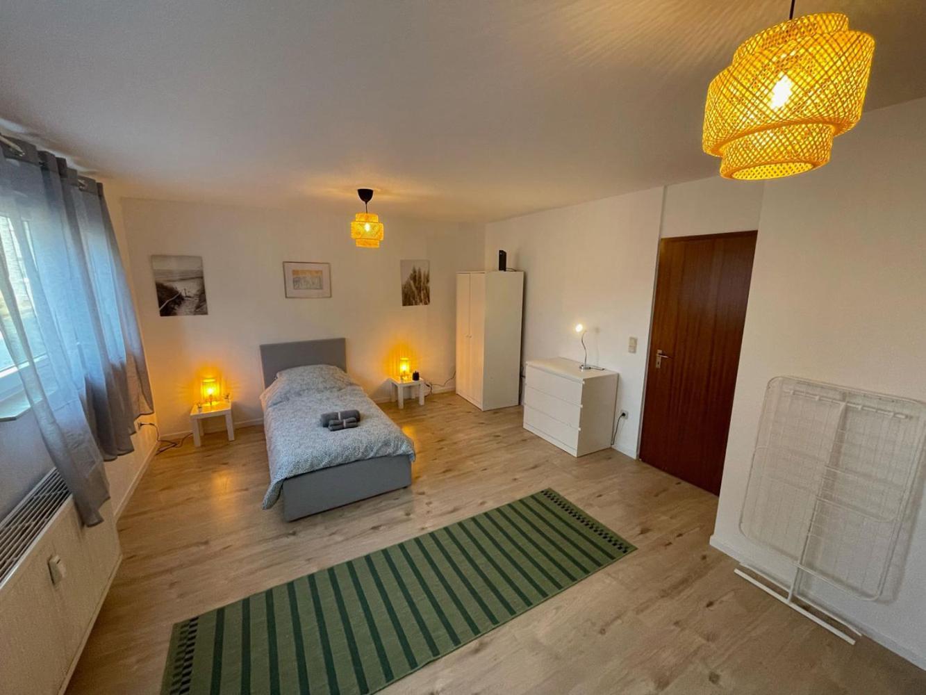 Cozy Apartment In Oberhausen 오버하우젠 외부 사진