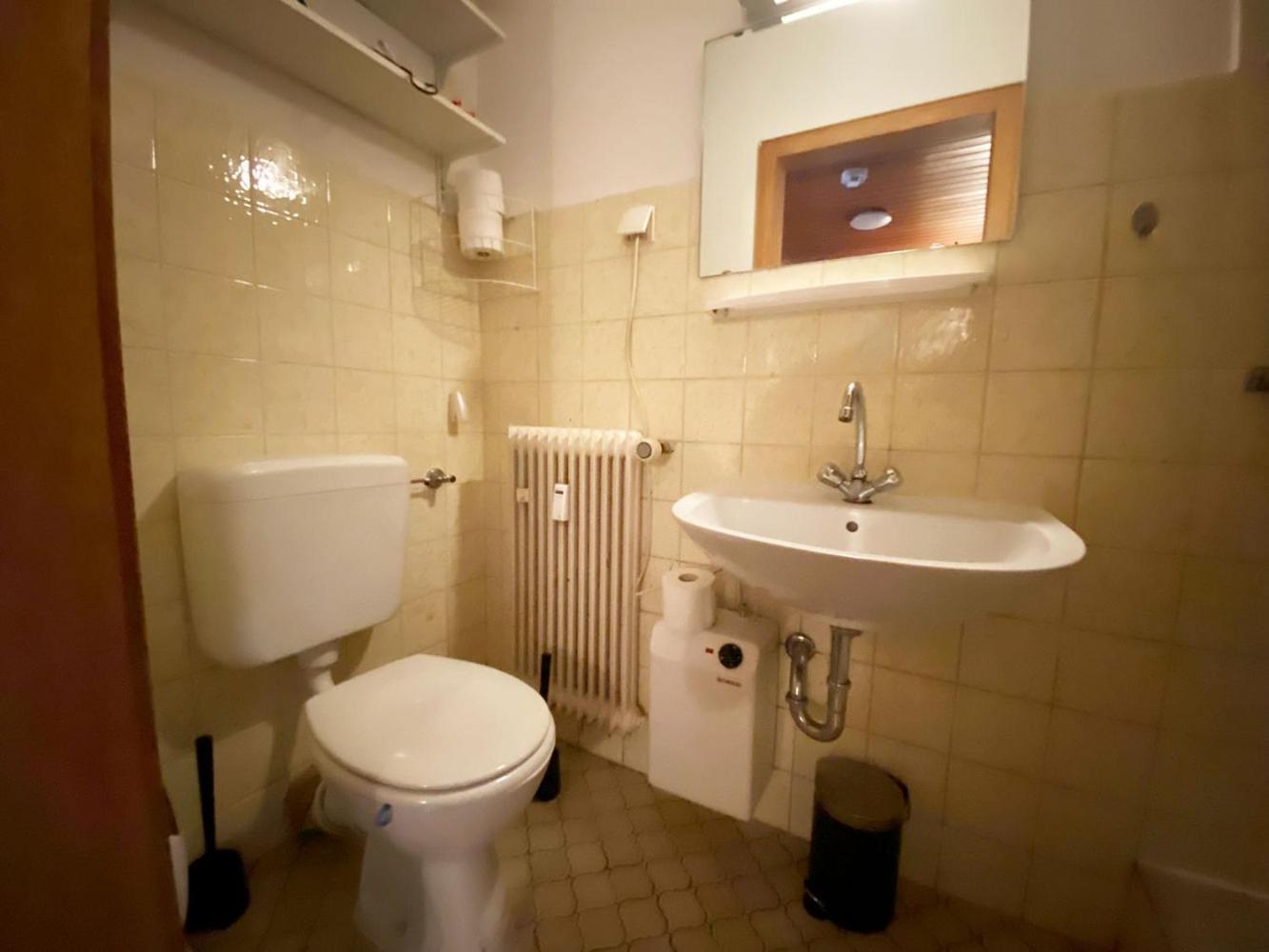 Cozy Apartment In Oberhausen 오버하우젠 외부 사진
